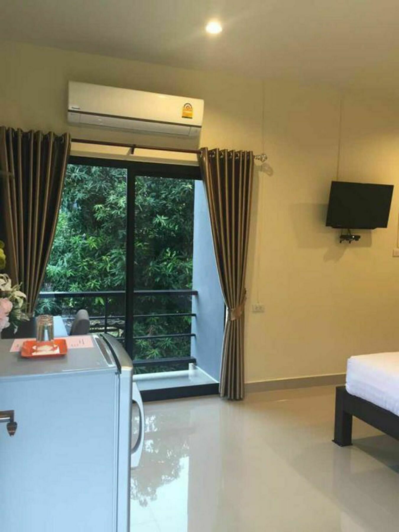 Siri Apartment Uttaradit Kültér fotó